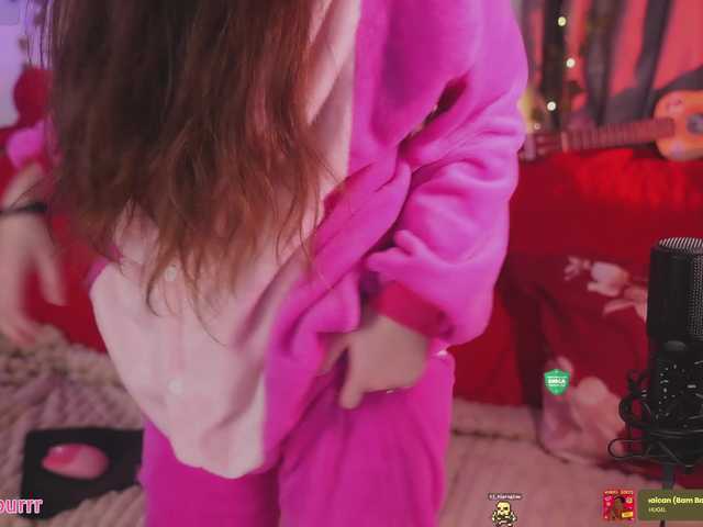 sweet-cupcake live cam on BongaCams