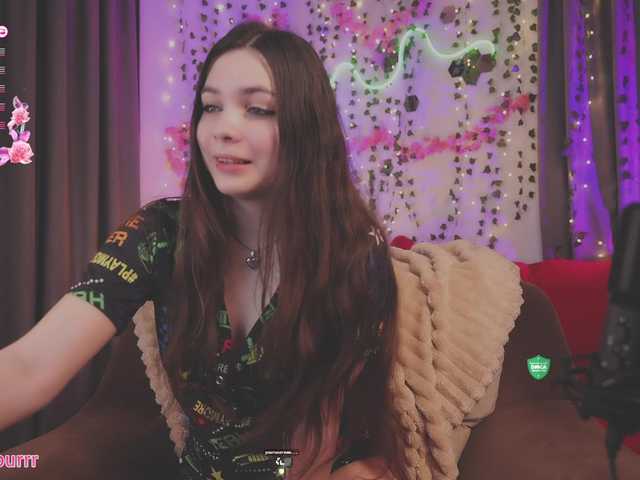sweet-cupcake live cam on BongaCams