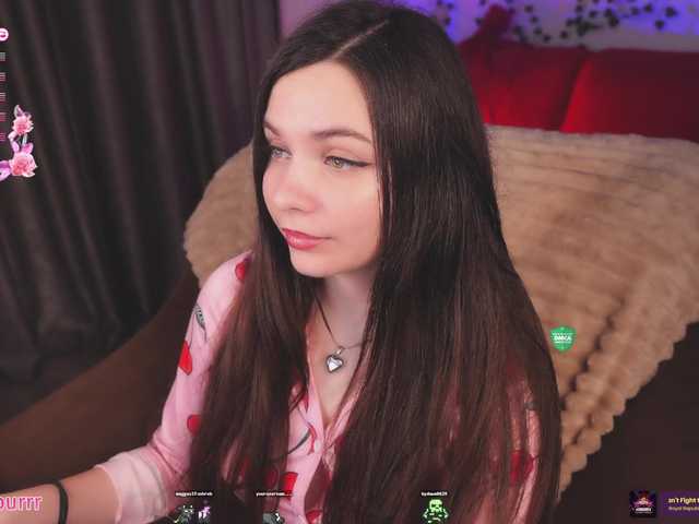sweet-cupcake live cam on BongaCams