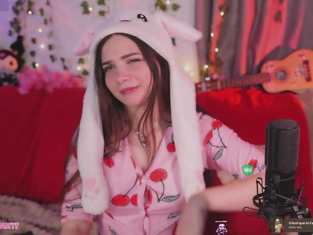 sweet-cupcake live cam on BongaCams