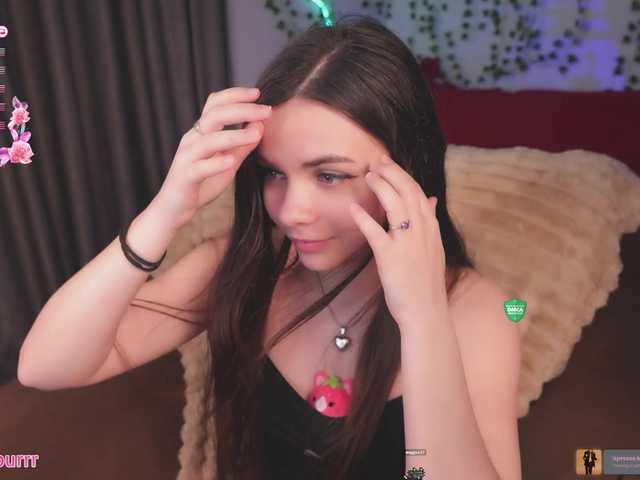 sweet-cupcake live cam on BongaCams