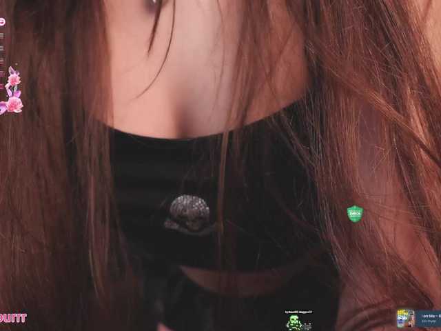 sweet-cupcake live cam on BongaCams