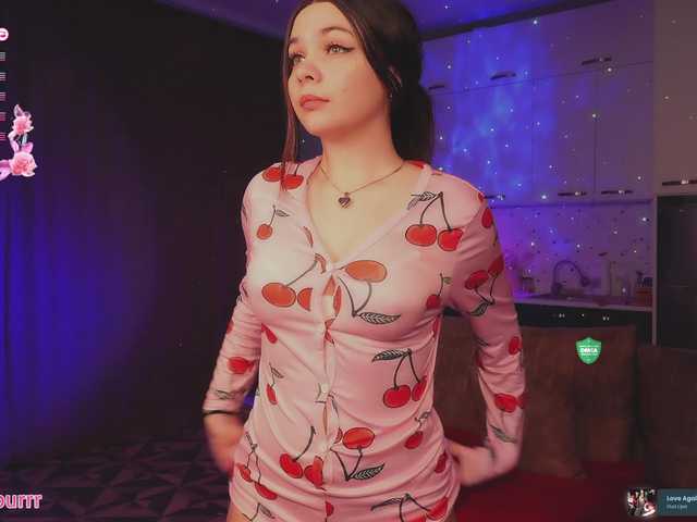 sweet-cupcake's BongaCams show and profile