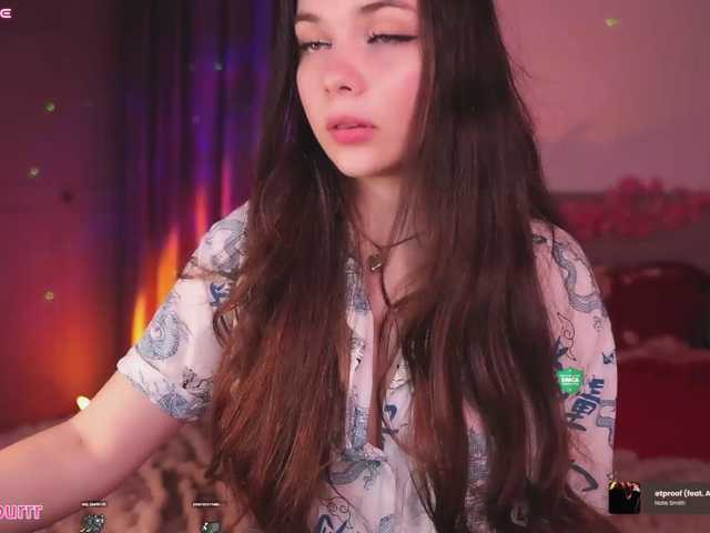 sweet-cupcake live cam on BongaCams