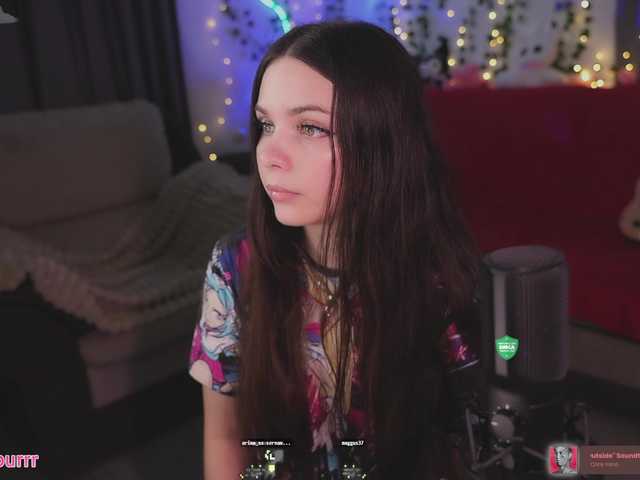 sweet-cupcake live cam on BongaCams