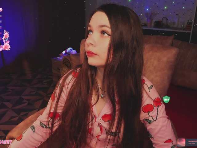 sweet-cupcake's BongaCams show and profile