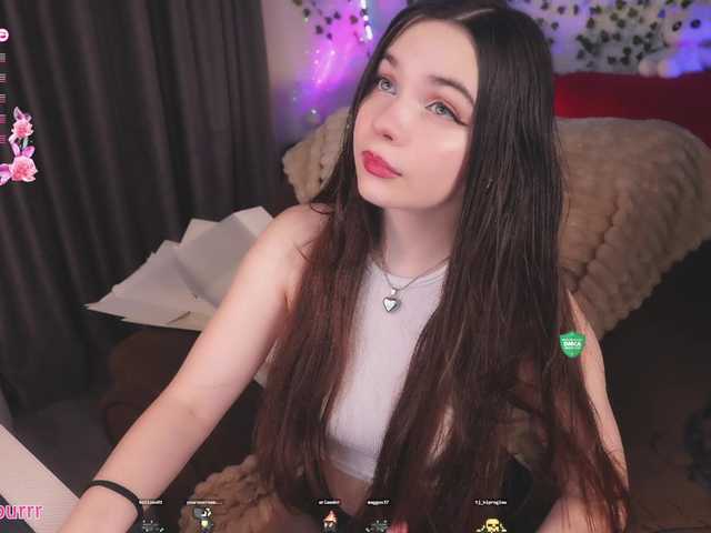 sweet-cupcake live cam on BongaCams
