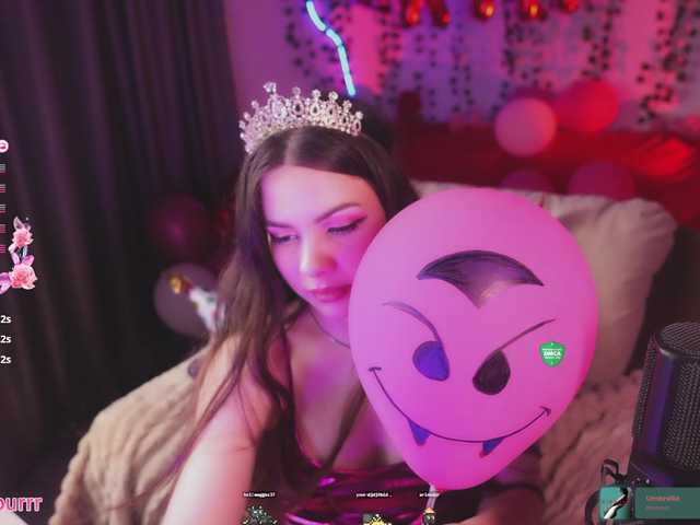 sweet-cupcake live cam on BongaCams