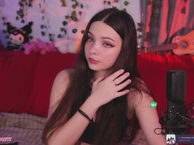 sweet-cupcake live cam on BongaCams