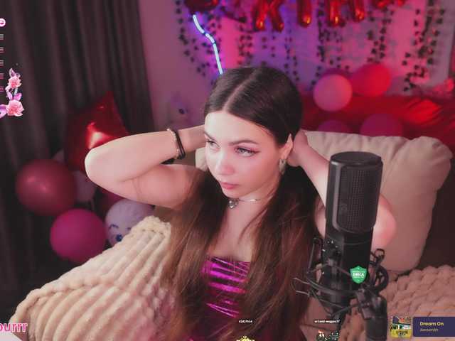 sweet-cupcake live cam on BongaCams