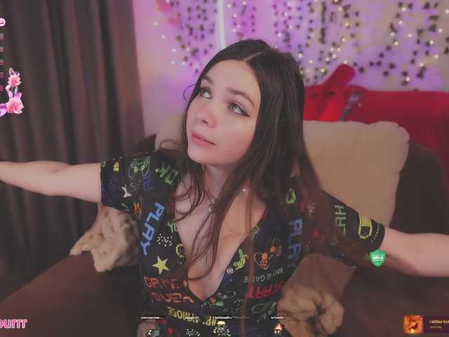 sweet-cupcake live cam on BongaCams