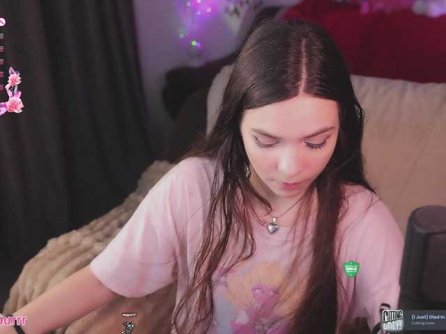 sweet-cupcake live cam on BongaCams