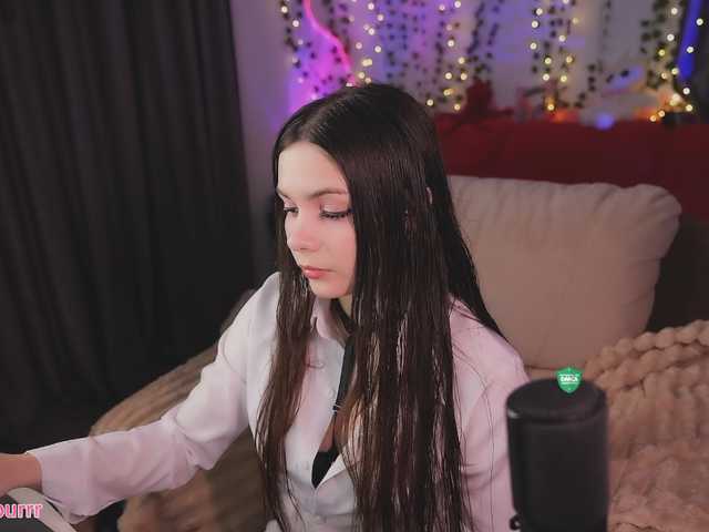 sweet-cupcake live cam on BongaCams