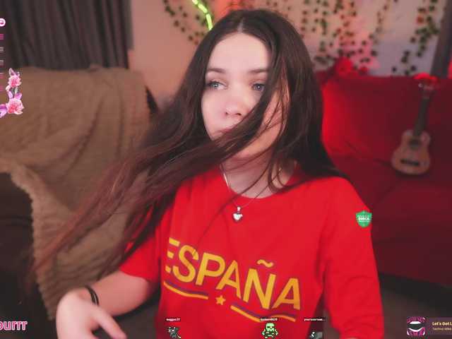 sweet-cupcake live cam on BongaCams