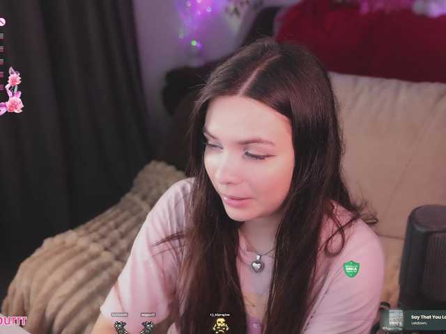 sweet-cupcake live cam on BongaCams