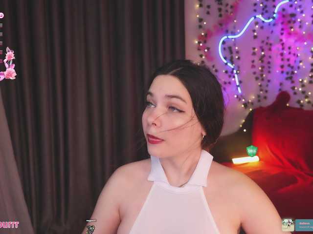 sweet-cupcake live cam on BongaCams