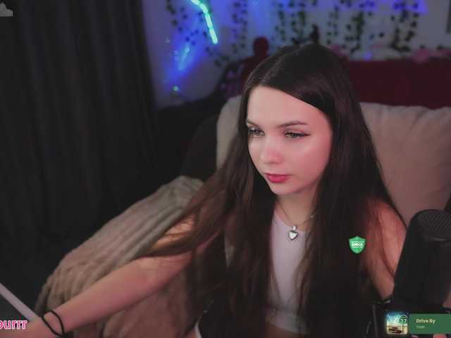 sweet-cupcake live cam on BongaCams