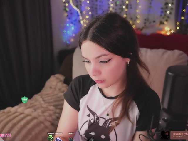 sweet-cupcake live cam on BongaCams