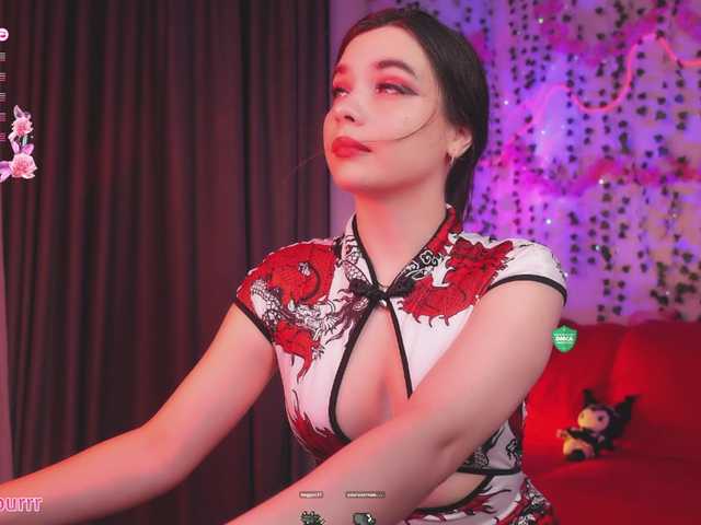 sweet-cupcake live cam on BongaCams