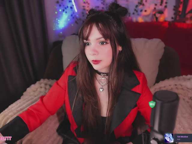sweet-cupcake live cam on BongaCams