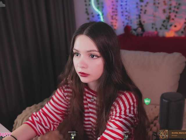 sweet-cupcake live cam on BongaCams
