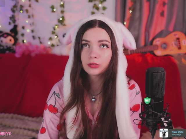 sweet-cupcake live cam on BongaCams