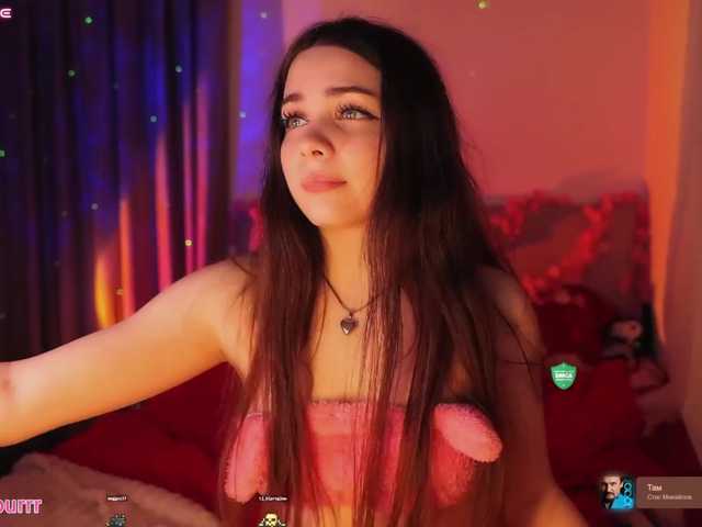 sweet-cupcake live cam on BongaCams