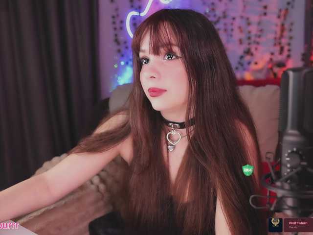 sweet-cupcake live cam on BongaCams