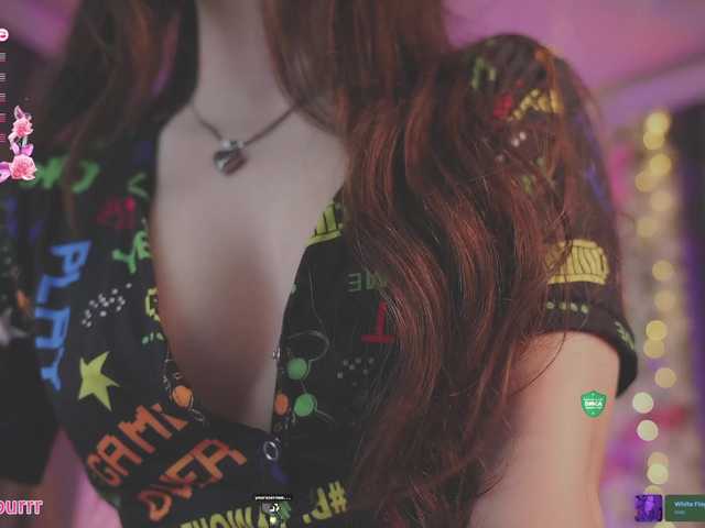 sweet-cupcake live cam on BongaCams