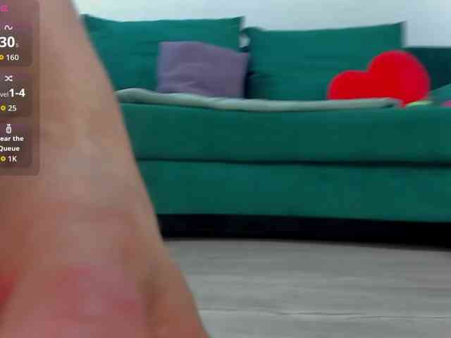 Modella: emilianna6666