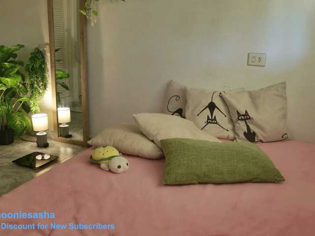 SweetLilLulu live cam on BongaCams