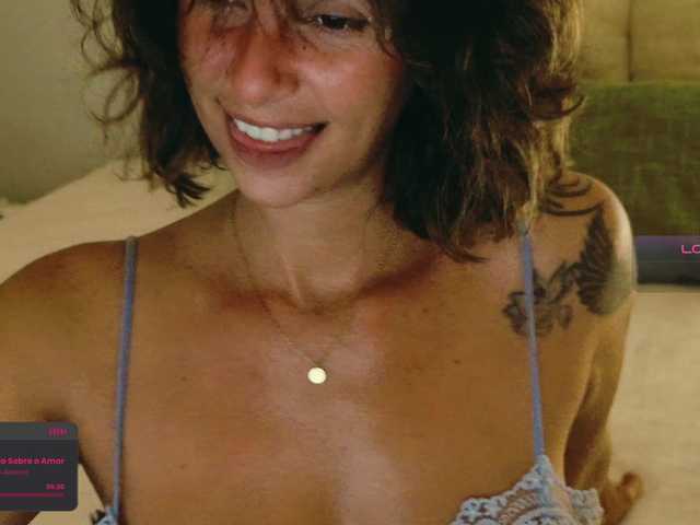 SweetLilLulu live cam on BongaCams
