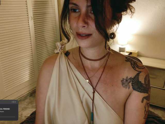 SweetLilLulu's BongaCams show and profile
