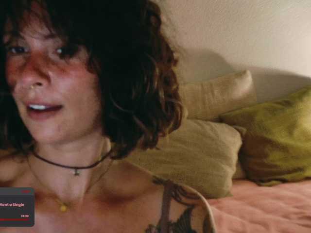 SweetLilLulu live cam on BongaCams