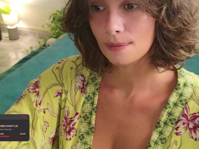 SweetLilLulu live cam on BongaCams