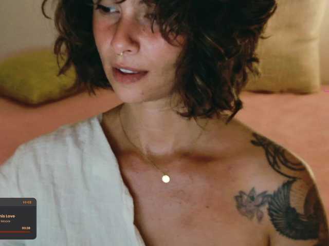 SweetLilLulu live cam on BongaCams