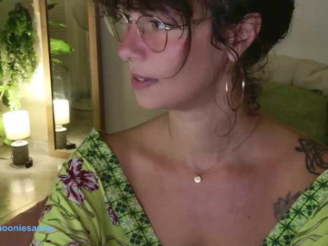 DeliFlower live cam preview