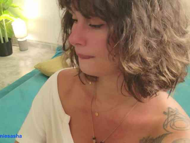 Modelo: DeliFlower