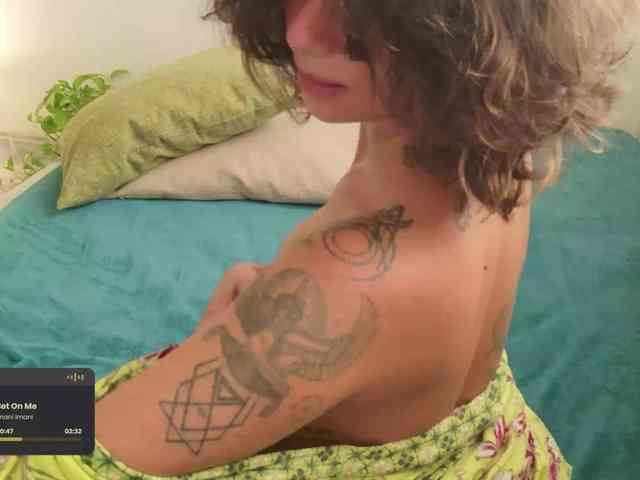 Modelo: DeliFlower