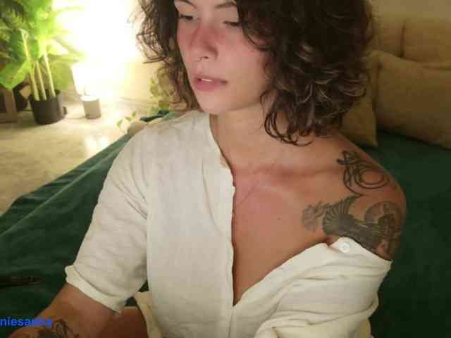 Modelo: DeliFlower