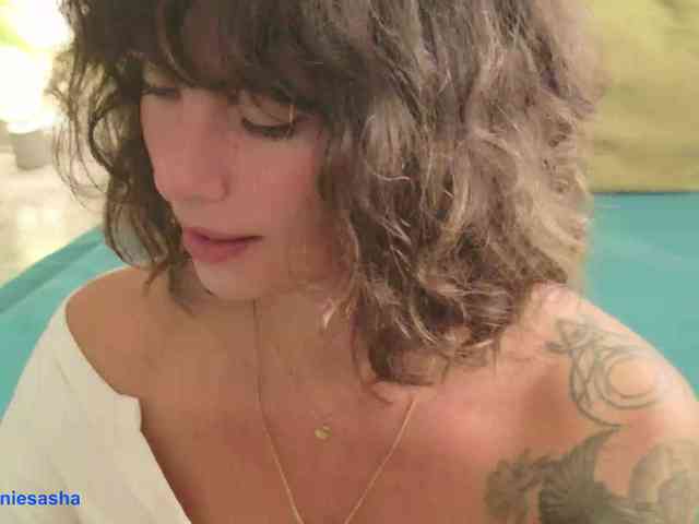 Modelo: DeliFlower