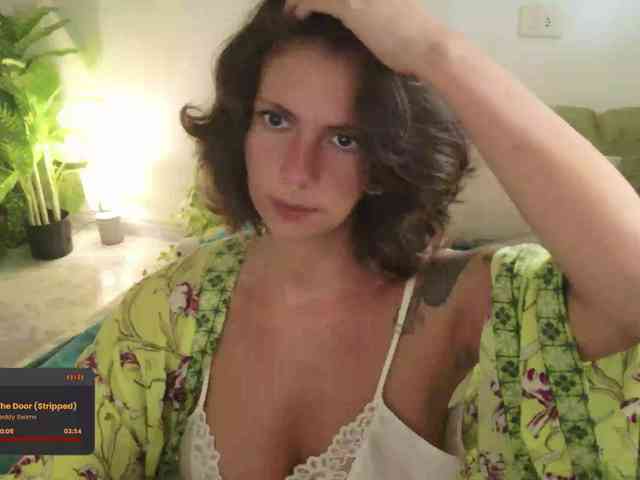Modelo: DeliFlower