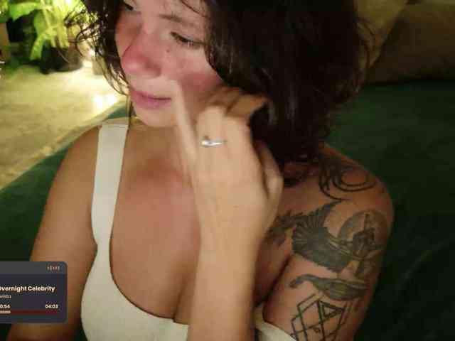 Modelo: DeliFlower
