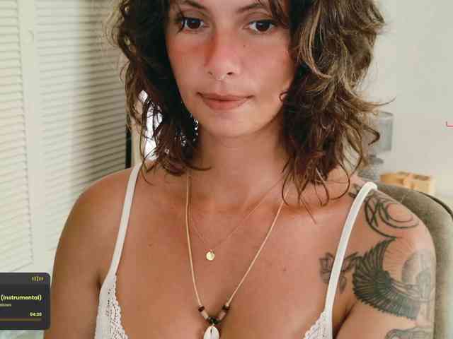 Modelo: DeliFlower