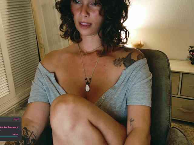 Modelo: DeliFlower