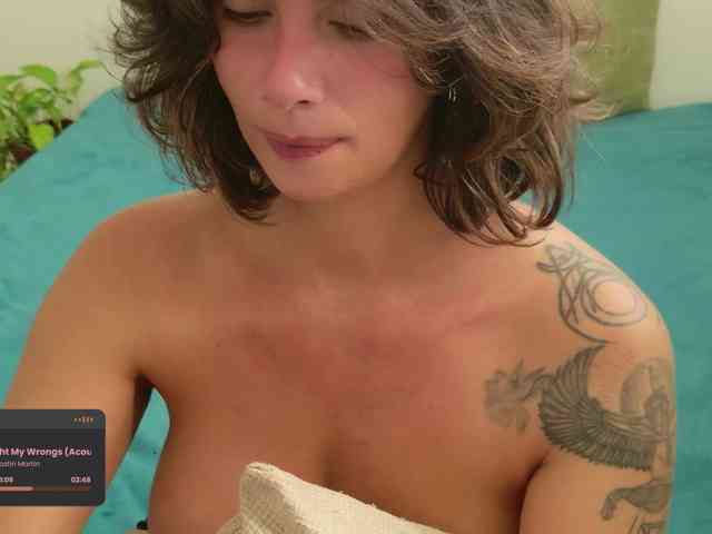 Modelo: DeliFlower