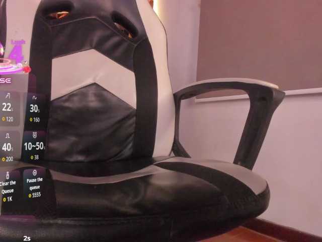 thebigpam live cam on BongaCams