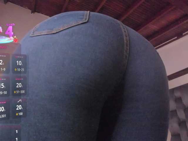 thebigpam live cam on BongaCams