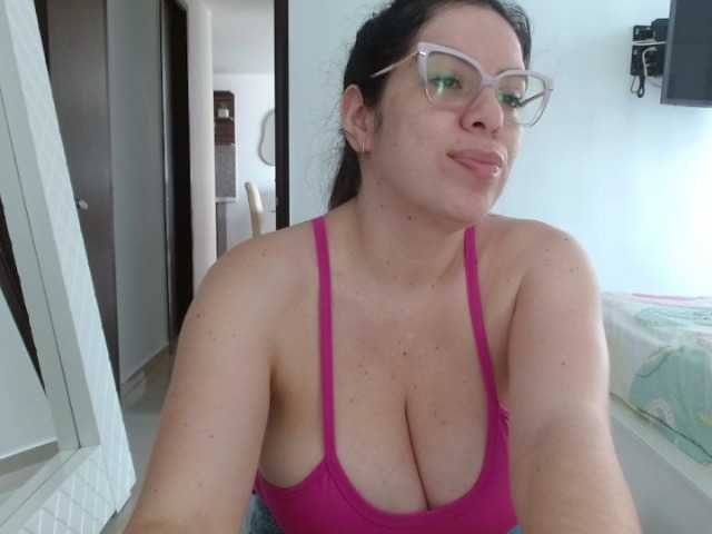 VeraVersace live cam on BongaCams
