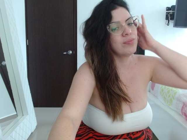 VeraVersace live cam